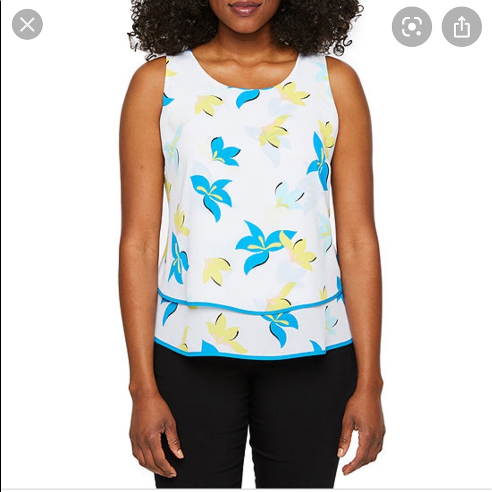 Worthington petite floral scoop neck tank top PM